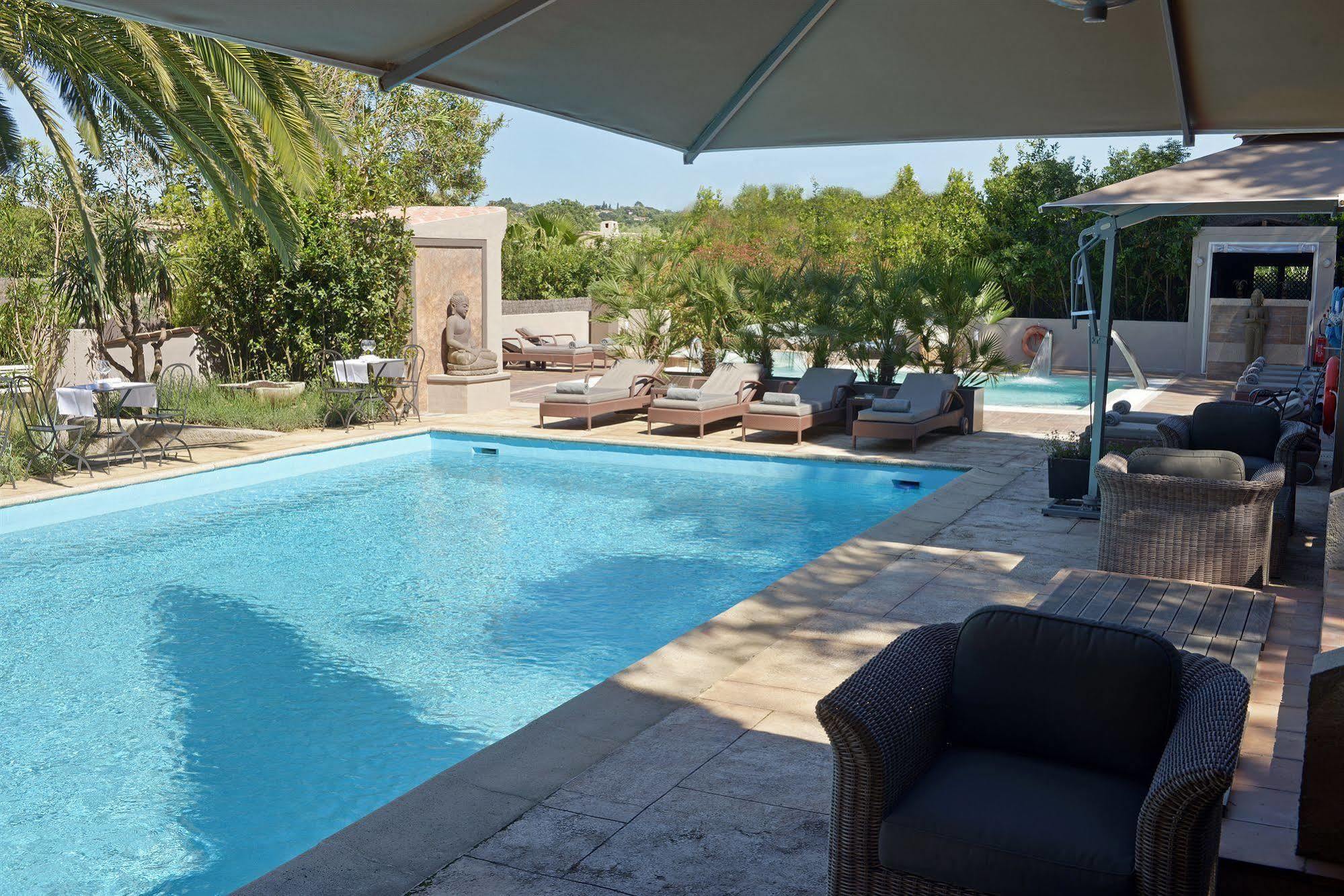 Hotel Dune Saint-Tropez Exteriör bild
